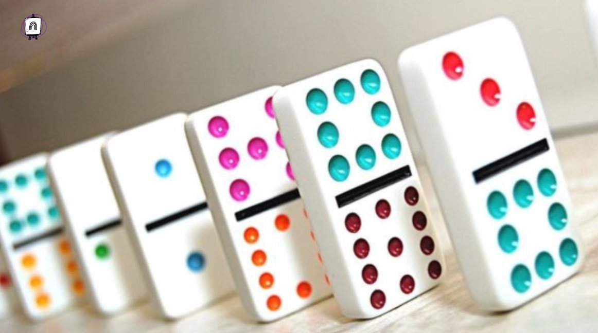 domino color