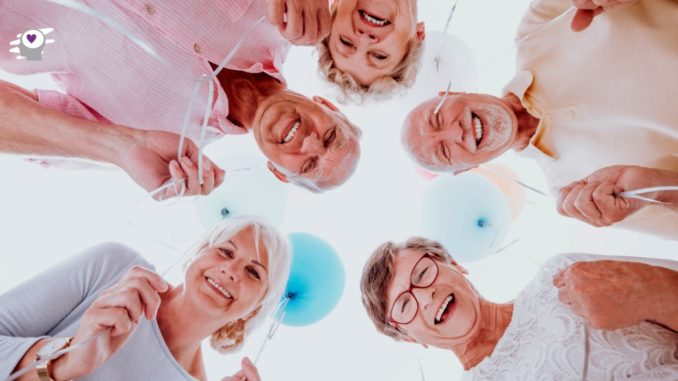 mayores felices ancianos contentos