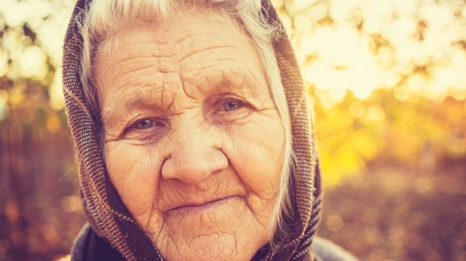 vespertino anciana síndrome vespertino